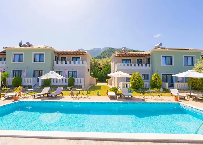 Golden Sun Villas